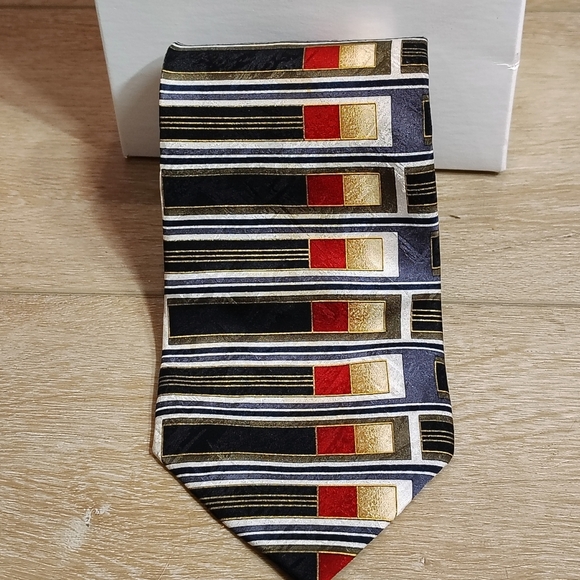 Paolo Bindi 100% Silk Handmade Tie 58 In - Picture 5 of 6